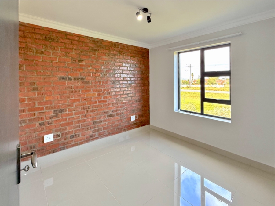2 Bedroom Property for Sale in Parsonsvlei Eastern Cape